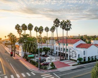 Casablanca Inn - San Clemente - Вигляд зовні