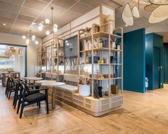 ibis Styles Pontivy Centre Bretagne - Pontivy - Building