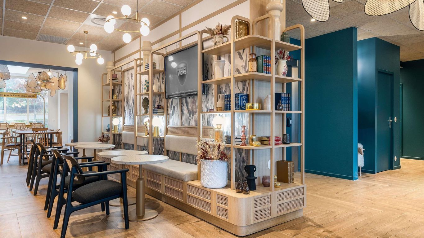 إيبيس بدجيت بونتيفي سونتر بريتاني