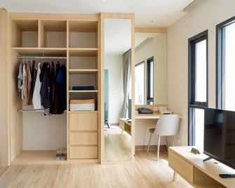 I-Zen Residence Central Eastville - Bangkok