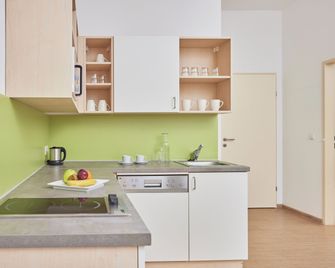 I Am Hotels Leoben - Leoben - Cucina