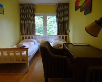 Familie Hotel Kameleon - Olsberg - Schlafzimmer