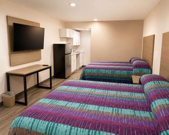 Travel Inn - Phoenix