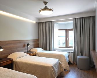 Hotel Nevada - San Carlos De Bariloche