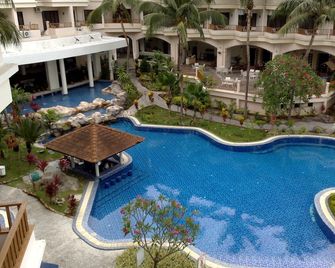 The Orient Star Resort Lumut - Lumut - Piscine