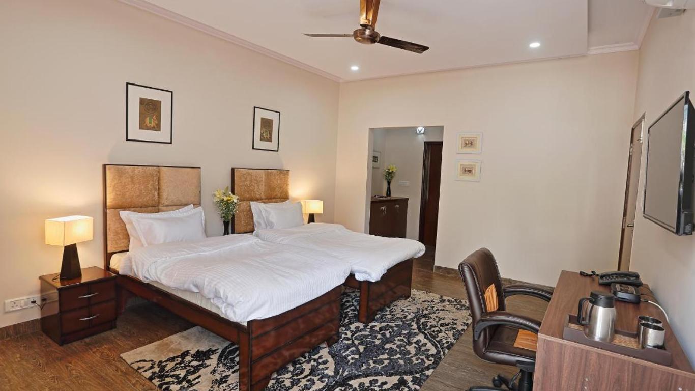 Arkaya Inn
