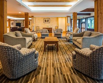 Heritage Hotel, Golf, Spa & Conference Center - Southbury - Lounge