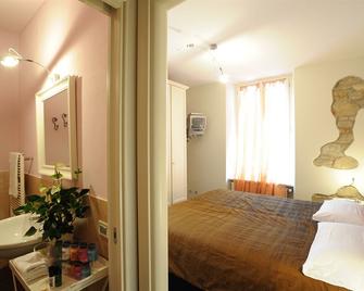 Locanda Cece e Simo - Bergamo - Bedroom