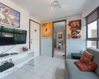 Ótimo Flat Bairro da Jaqueira Recife até 3 pessoas O Coração Verde da Cidade PBO902 - Recife - Sala de estar