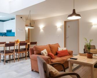 The Nomad Hostel&Pension - Sevilla - Sala de estar