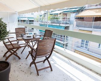 Modern beauty in central area - Atenas - Balcón