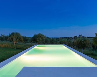 Monte Falperras - Mourão - Piscina