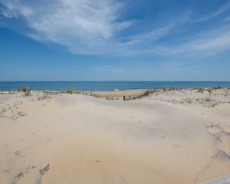 Oceanfront, Ocean Views, Close To Beach, Close To Shopping, Kh55, Carolina Dream - Kitty Hawk - Strand