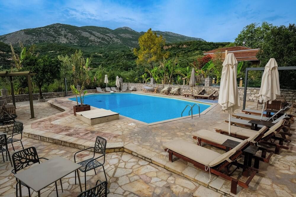 Kaiafas Lake Hotel - Zacháro - Pool