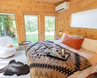Cozy Adirondack Mountain Cottage With Ac, Wifi - Keene - Habitación