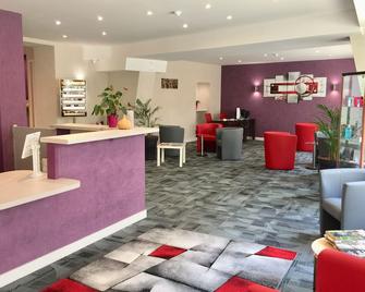 Hotel Chiffre - Albi - Front desk