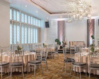 Vivere Hotel - Muntinlupa - Bankettsaal