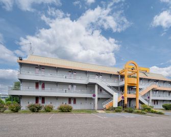 Premiere Classe Metz Sud Jouy Aux Arches - Jouy-aux-Arches - Bâtiment