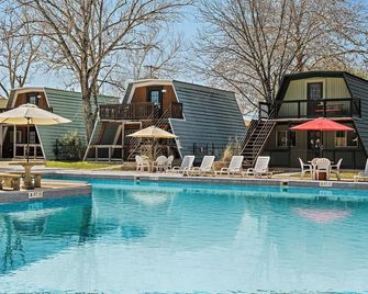Heidelberg Lodges - New Braunfels - Pool