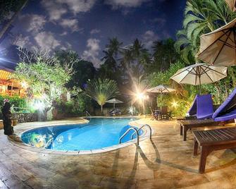 Dasa Wana Resort - Manggis - Bazén