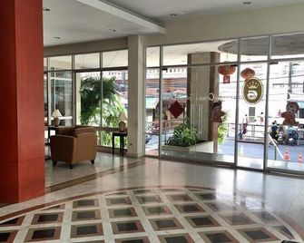 Hatyai Golden Crown Hotel - Hat Yai - Lobby