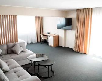 River Park Hotel - Sutești - Sala de estar