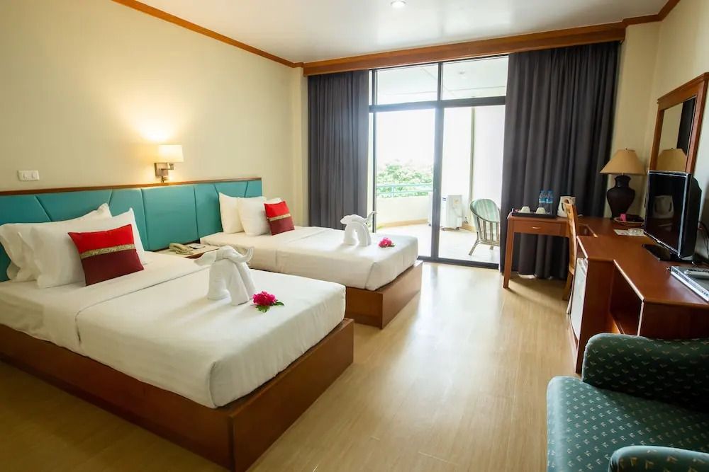 سورين ماجيستيك هوتل