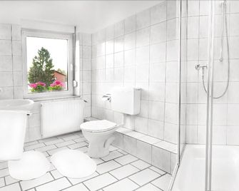 Hotel Landhaus - Eschweiler - Bad