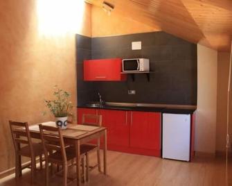 Apartamentos Rurales Altuzarra - Ezcaray - Kitchen