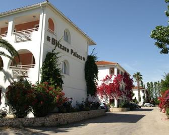 Bitzaro Palace - Thành phố Zakynthos - Toà nhà