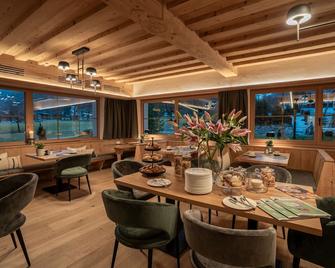 Nova Moments Boutique Hotel - Eben am Achensee - Ресторан