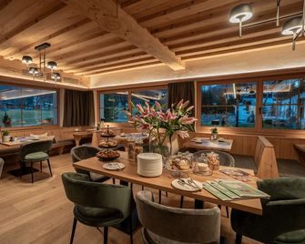 Nova Moments Boutique Hotel - Eben am Achensee - Restaurant