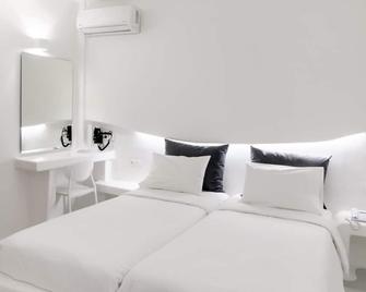 Byzantio City Hotel - Τήνος - Κρεβατοκάμαρα