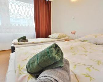 Twój Hostel Bytom - Bytom - Schlafzimmer