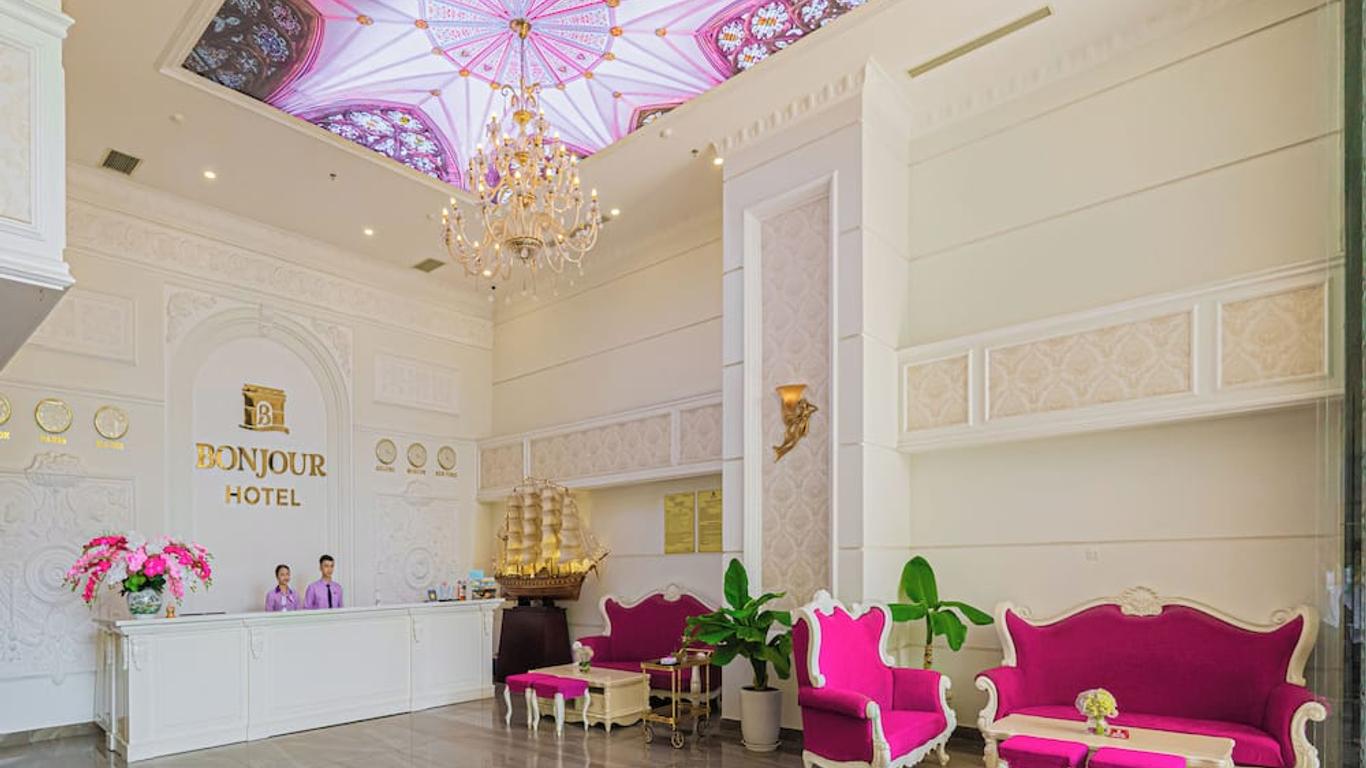 Bonjour Nha Trang Hotel