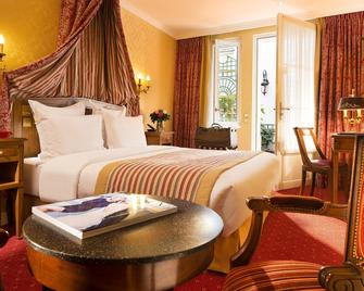 Hotel De Varenne - Paris - Bedroom