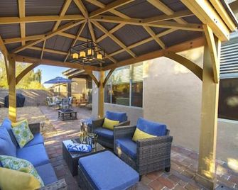 5 Star Luxury Near Saguaro National Park - Marana - Патіо