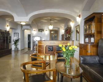 Hotel Mucha - Prague - Hall d’entrée