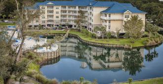 Bluewater Resort & Marina by Spinnaker Resorts - Hilton Head Island - Building