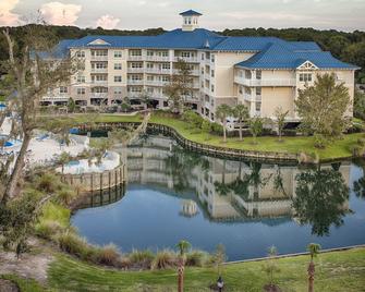 Bluewater Resort & Marina by Spinnaker Resorts - Hilton Head Island - Building