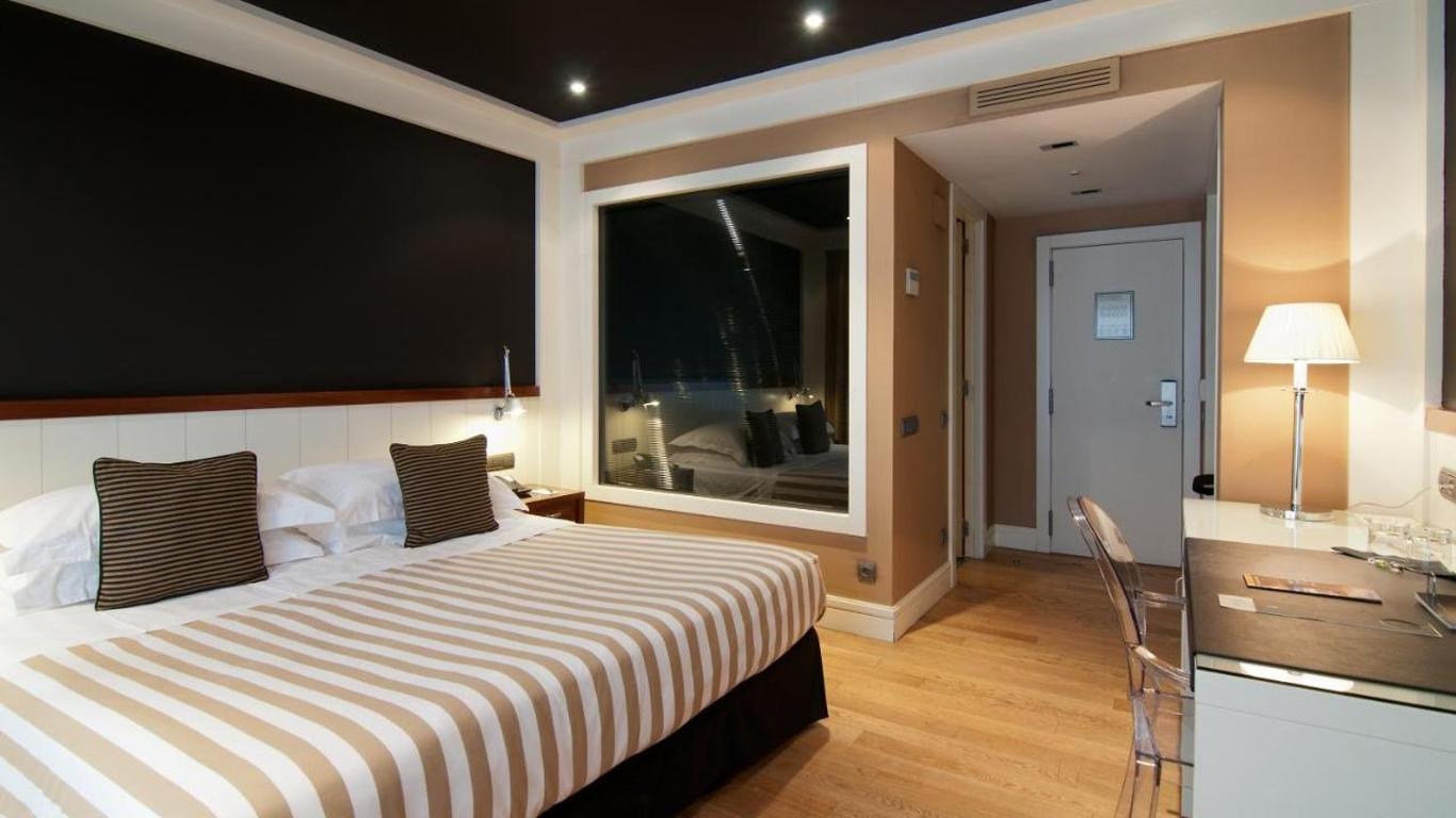 U232 Hotel