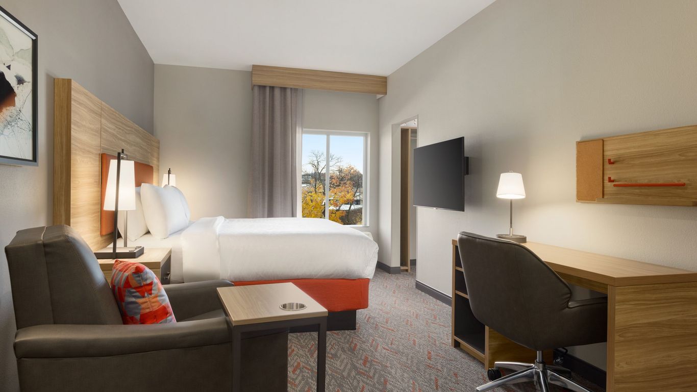 Hotel Fort Mill Near Amusement Park