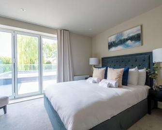 2bd, 2ba Urban Oasis Chcl F4 - Chigwell - Bedroom