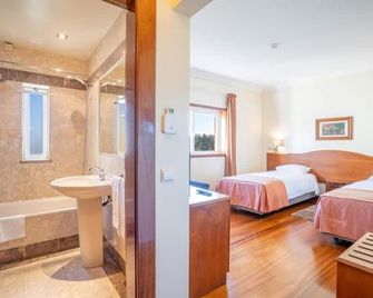 Hotel Ulveira - Oliveira de Frades - Slaapkamer