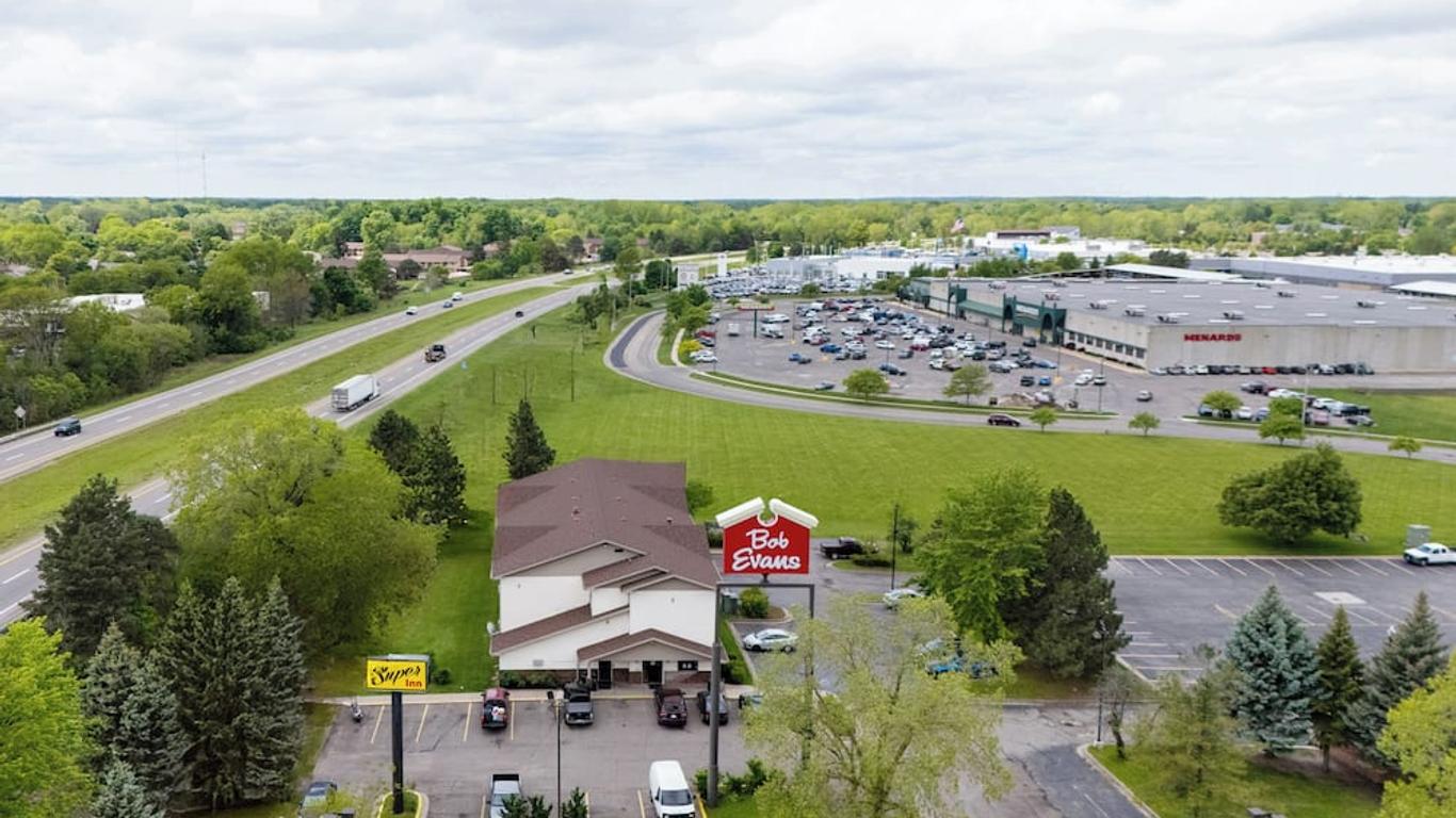 Super Inn By OYO Lansing MI