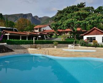 Caparaó Parque Hotel - Caparaó Velho - Басейн
