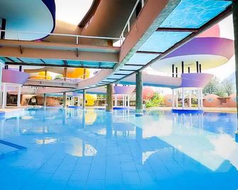 DNA Resort & Spa, Khoayai - Mu Si - Kolam