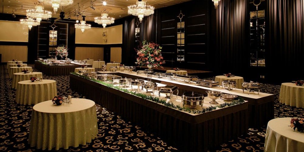 Hotel Green Tower Makuhari - צ'יבה - בופה