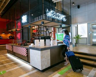 ibis Styles Dunarea Galati - Galaţi - Front desk