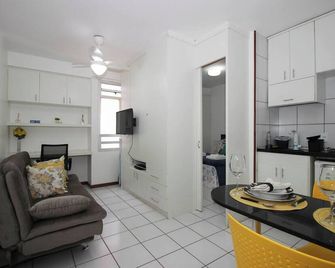 Ozped Flats Particulares Condomínio Mont Serrat - Brasilia - Cocina